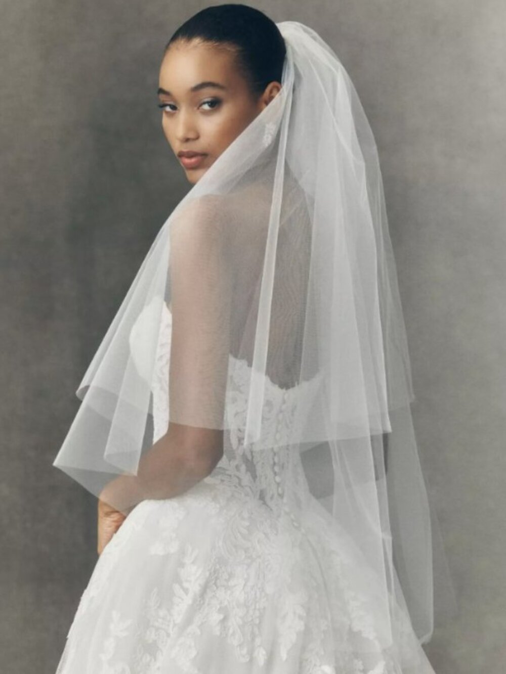 Clean Fingertip Veil w Blusher - Anthropologie Weddings | BHLDN